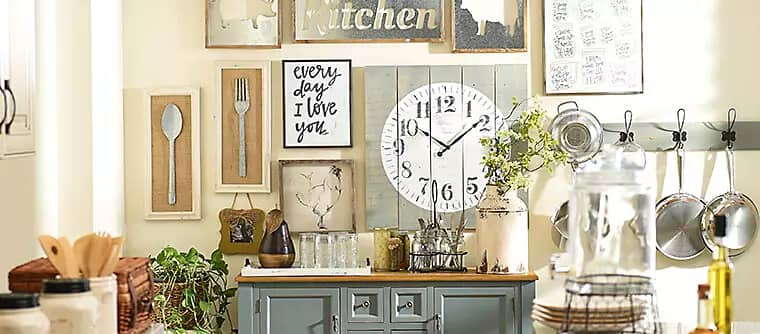 Country Decoration for A Perfect Farmhouse Look